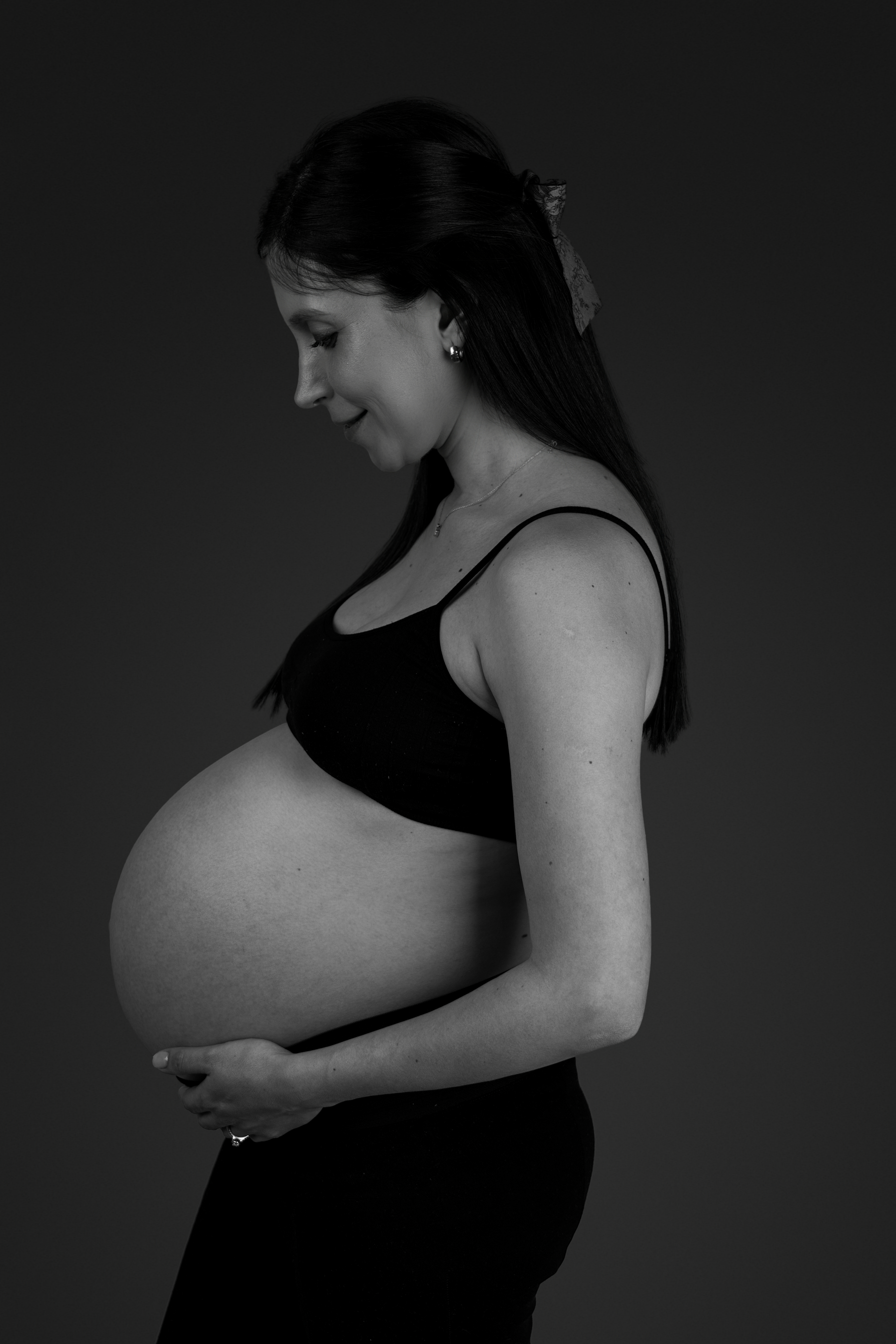 Sesión Maternidad en estudio fotográfico Nogal